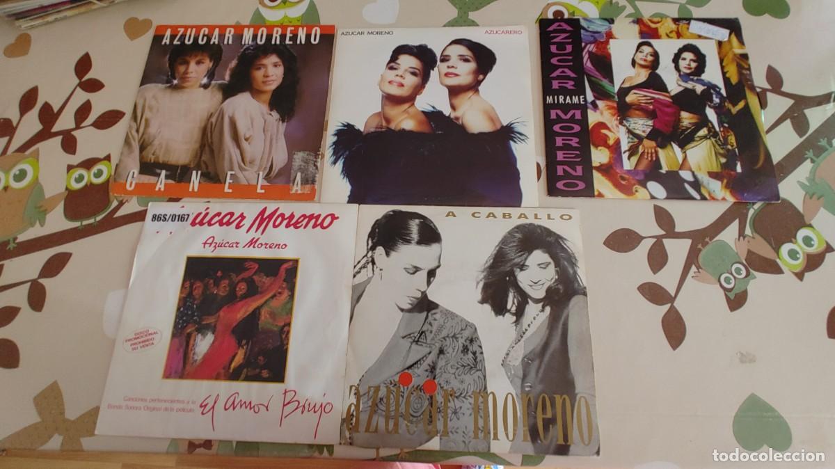 Discos de vinilo: AZUCAR MORENO-LOTE DE 5 SINGLES - Foto 1