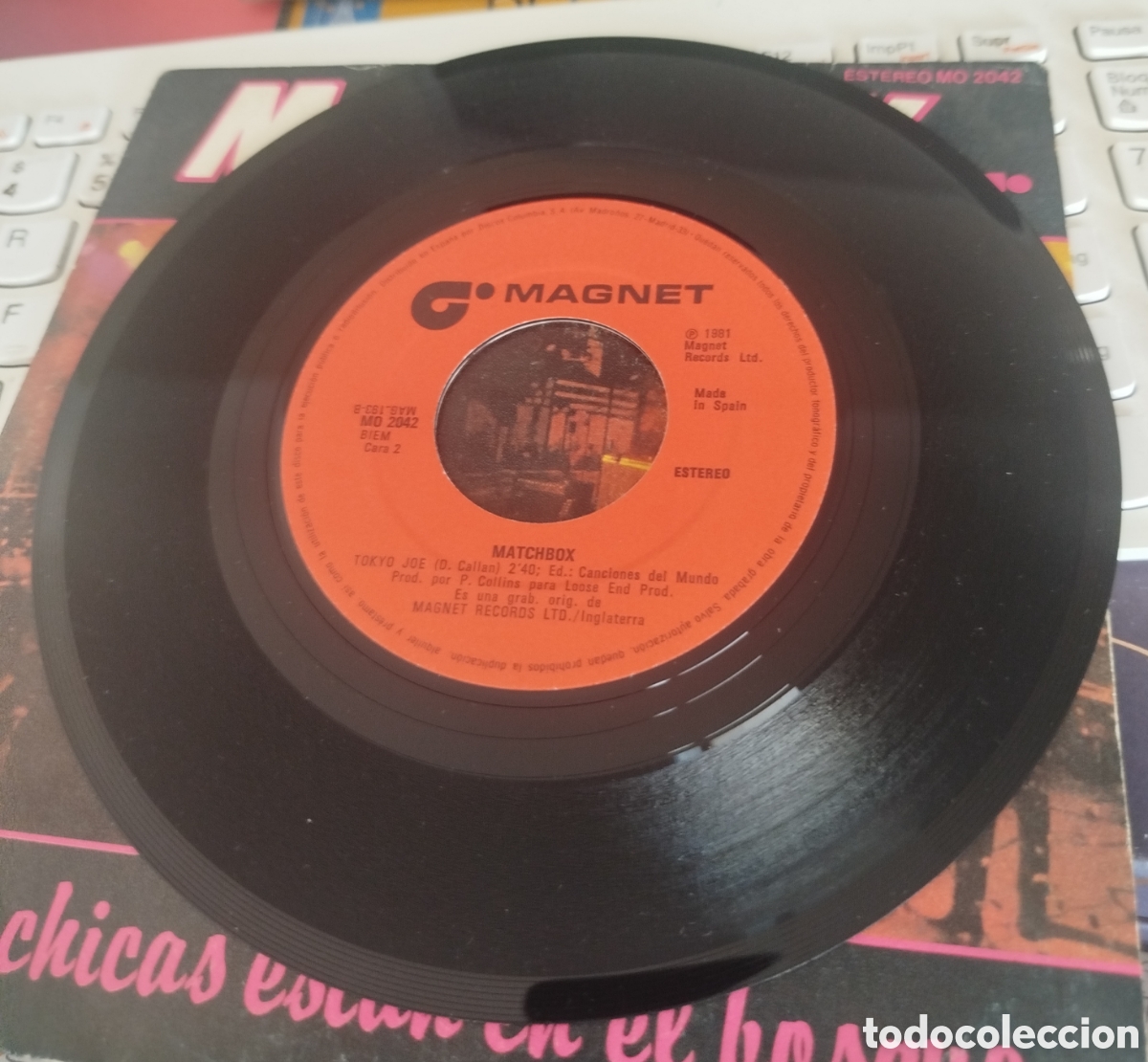 Discos de vinilo: Matchbox - Las chicas est&aacute;n en el bosque - Foto 2
