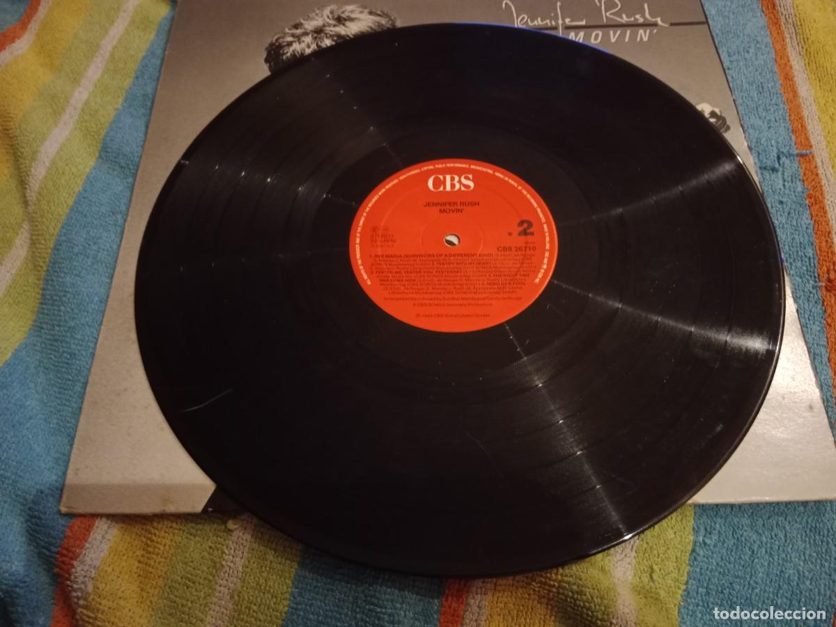 Discos de vinilo: JENNIFER RUSH -MOVIN CBS VERSION ALEMANA 1985 - Foto 4