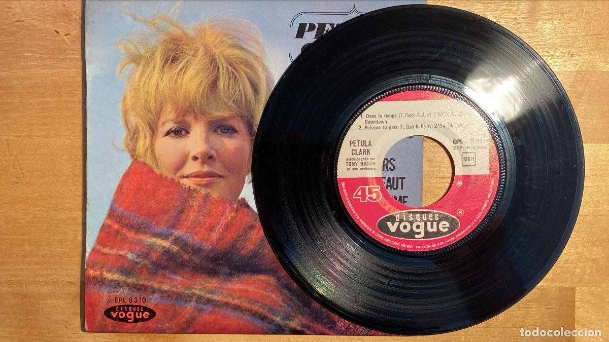 Discos de vinilo: Petula Clark &ndash; Dans Le Temps = Downtown - Foto 2