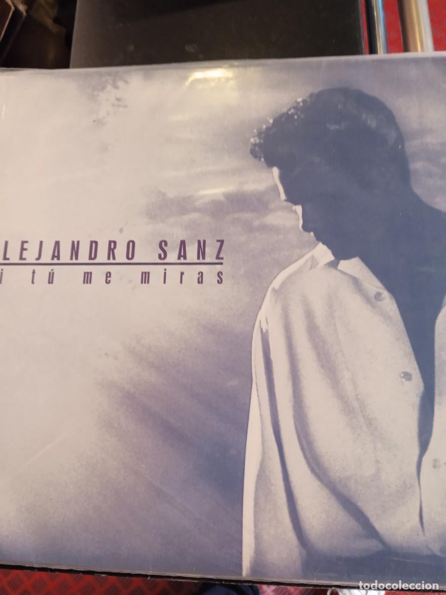 Discos de vinilo: ALEJANDRO SANZ- SI T&Uacute; ME MIRAS. LP - Foto 1