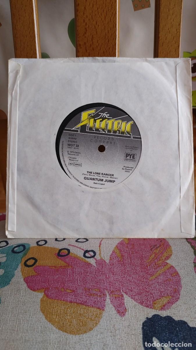 Discos de vinilo: QUANTUM JUMP-SINGLE THE LONE RANGER - Foto 2
