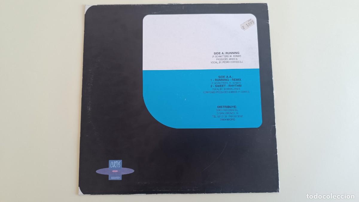 Discos de vinilo: Information Club &ndash; Running - Foto 2