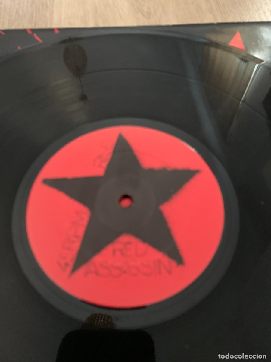 Discos de vinilo: MAXI 12 PULGADAS. RED ASSASSIN. RISE - Foto 3