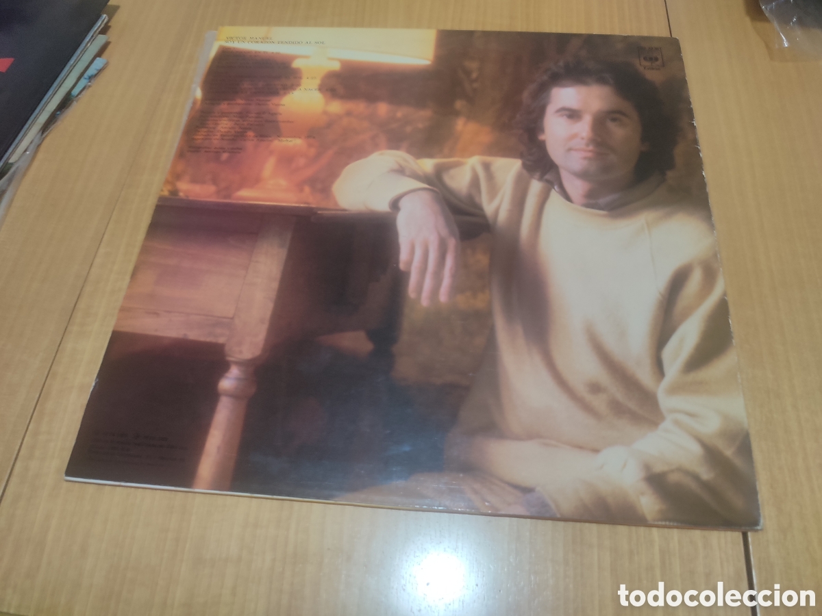 Discos de vinilo: V&iacute;ctor Manuel soy un coraz&oacute;n tendido al sol - Foto 1