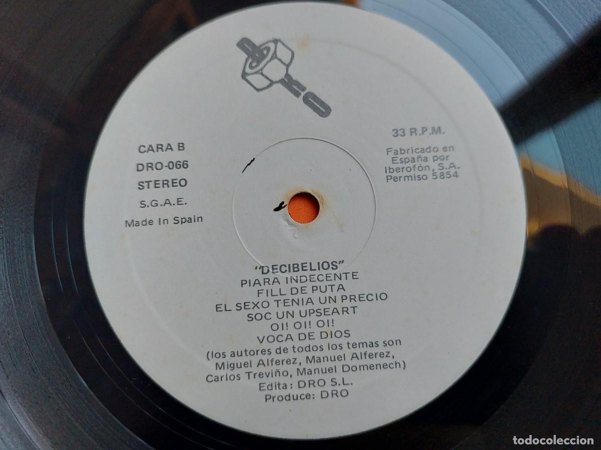 Discos de vinilo: DECIBELIOS - LP Spain 1&ordf; EDICION - MINT * CALDO DE POLLO - Foto 3
