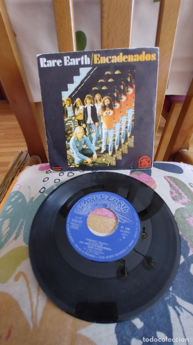 Discos de vinilo: RARE EARTH-SINGLE ENCADENADOS - Foto 1