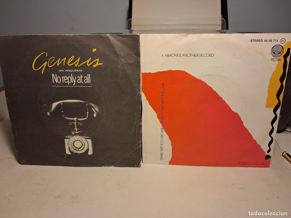 Discos de vinilo: 2 SINGLES DE GENESIS : ABACAB + NO REPLY AT ALL - Foto 2