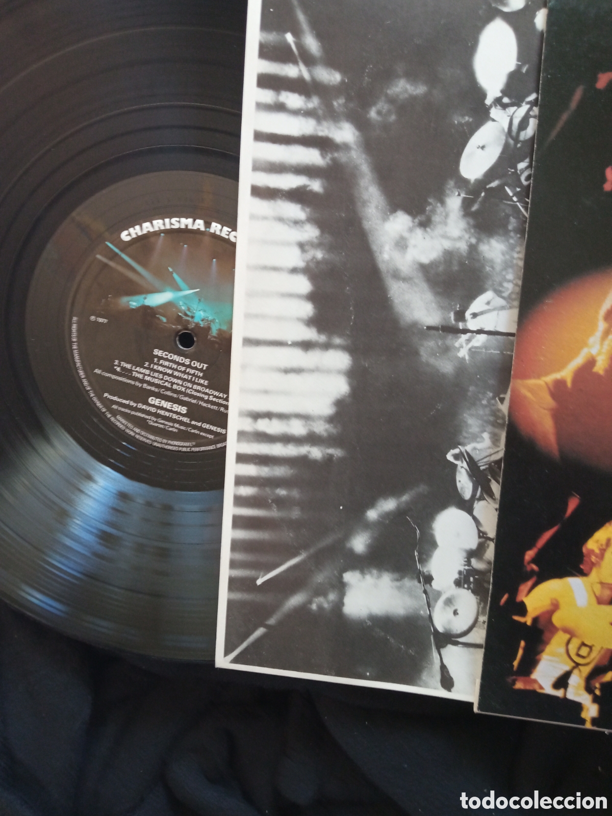 Discos de vinilo: Vinilo doble de Genesis, Seconds Out de 1977 - Foto 3