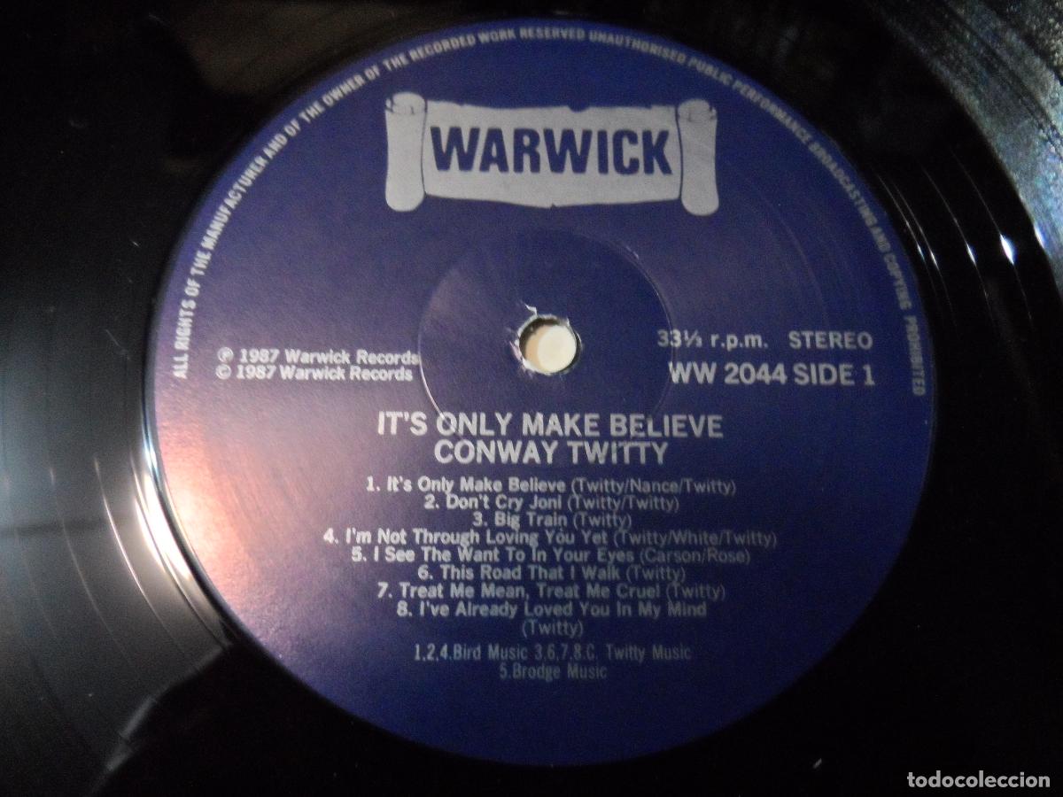 Discos de vinilo: CONWAY TWITTY &ndash; ITS ONLY MAKE BELIEVE (UK 1987) - Foto 3