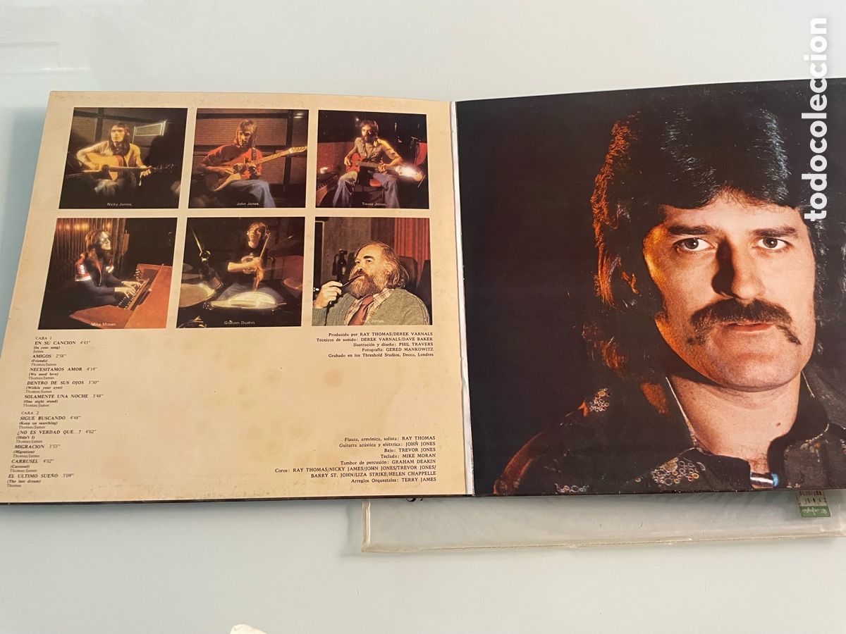 Discos de vinilo: Disco de Vinilo.- Esperanzas, Deseos y Sue&ntilde;os: Ray Thomas. Threshold. 1976 - Foto 2
