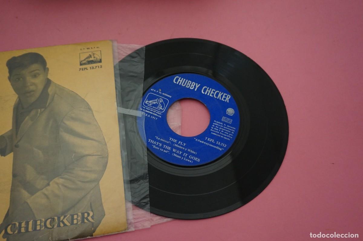 Discos de vinilo: SINGLE - CHUBBY CHECKER - THE FLY - DISCO EN BUEN ESTADO - Foto 2