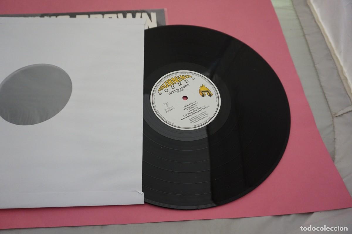 Discos de vinilo: LP - DENNIS BROWN - DENNIS - EL DISCO ESTA COMO NUEVO - Foto 2