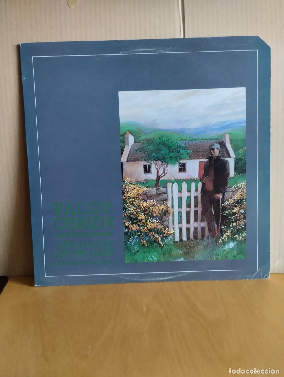 Discos de vinilo: PADDY O&acute;BRIEN ---- STRANGER AT THE GATE - Foto 1