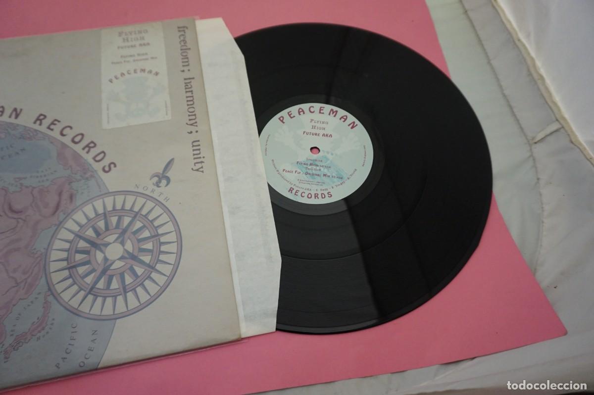 Discos de vinilo: MAXI SINGLE - Future AKA &ndash; Flying High - DISCO EN ESTADO EXCELENTE - Foto 2