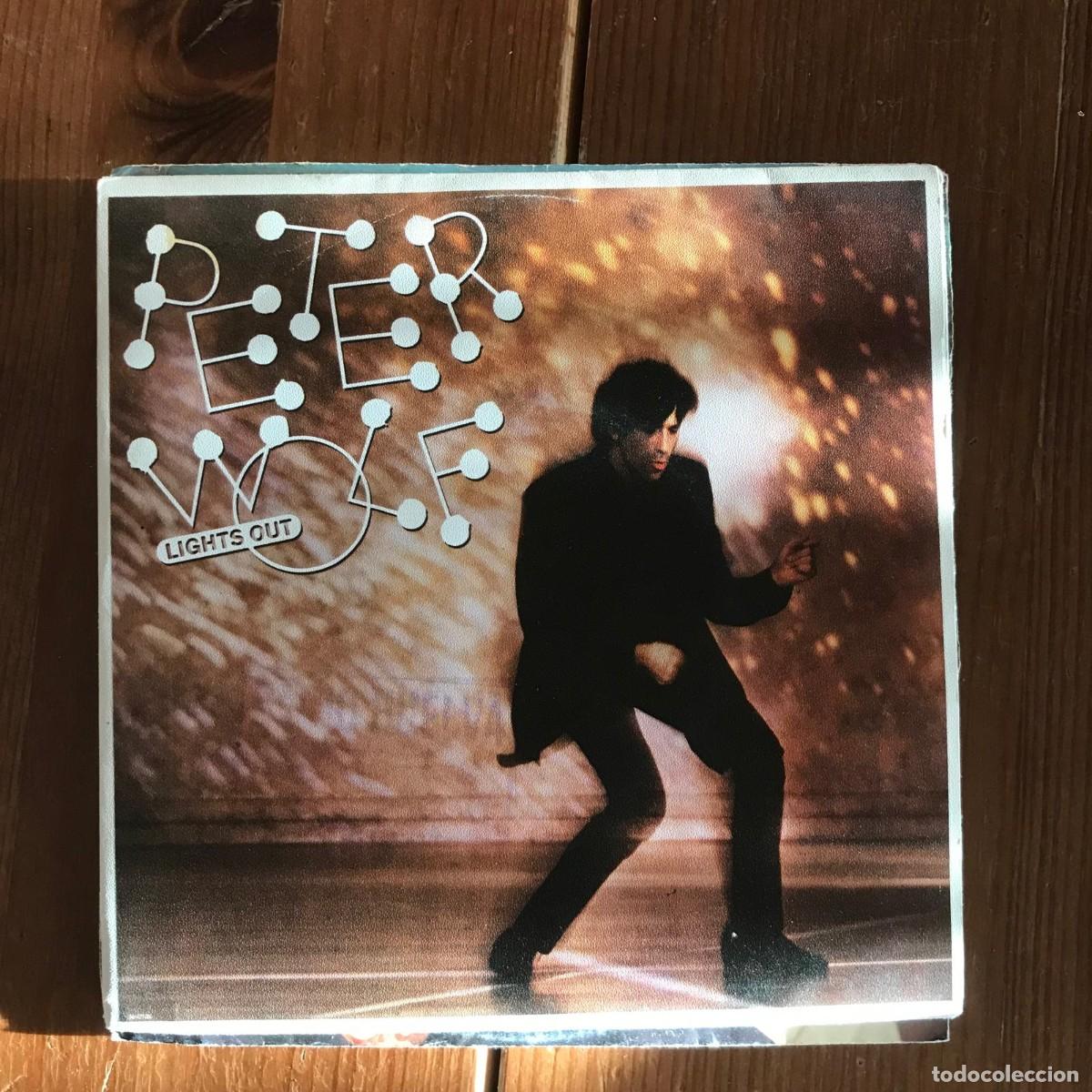 Discos de vinilo: PETER WOLF - LIGHTS OUT - SINGLE EMI 1984 - Foto 1