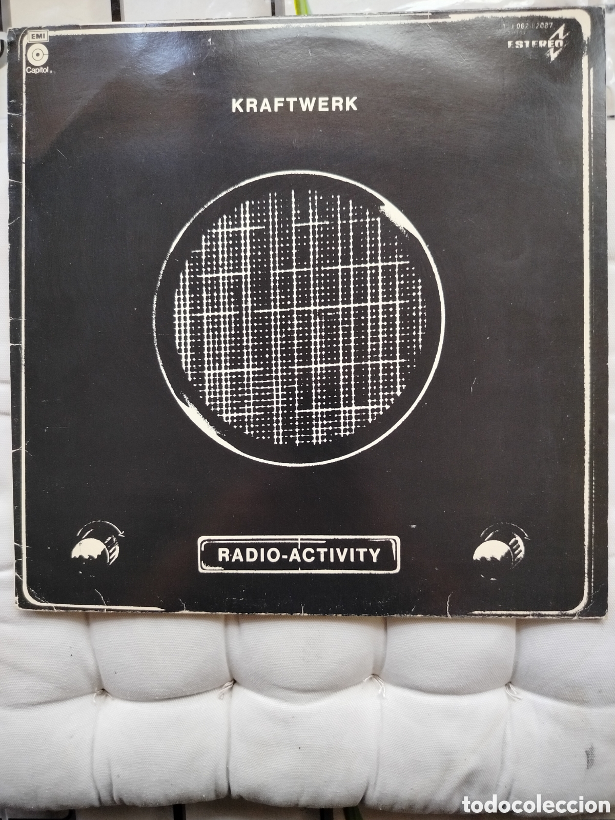 Discos de vinilo: Kraftwerk LP Radio-Activity - Foto 1