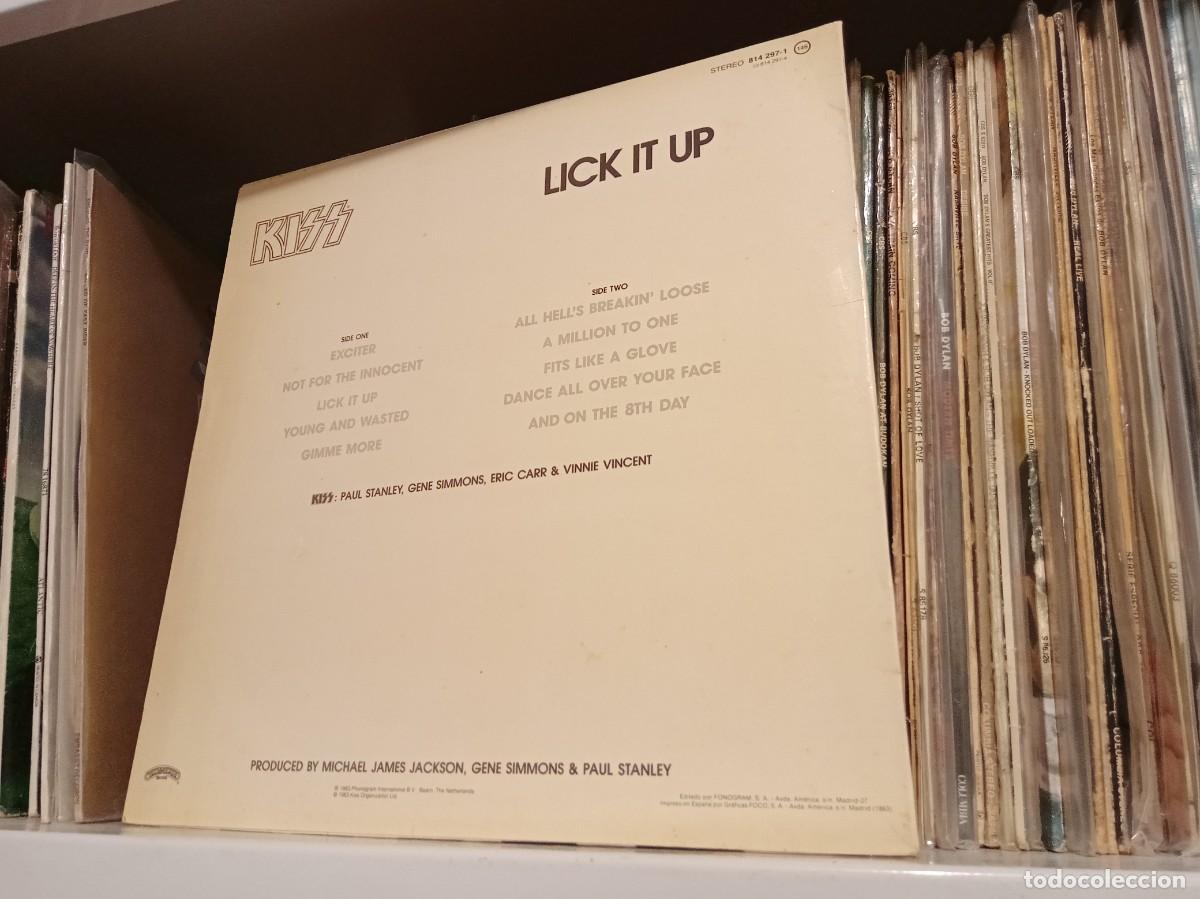 Discos de vinilo: Kiss &lrm;&ndash; Lick It Up - lp - Foto 2