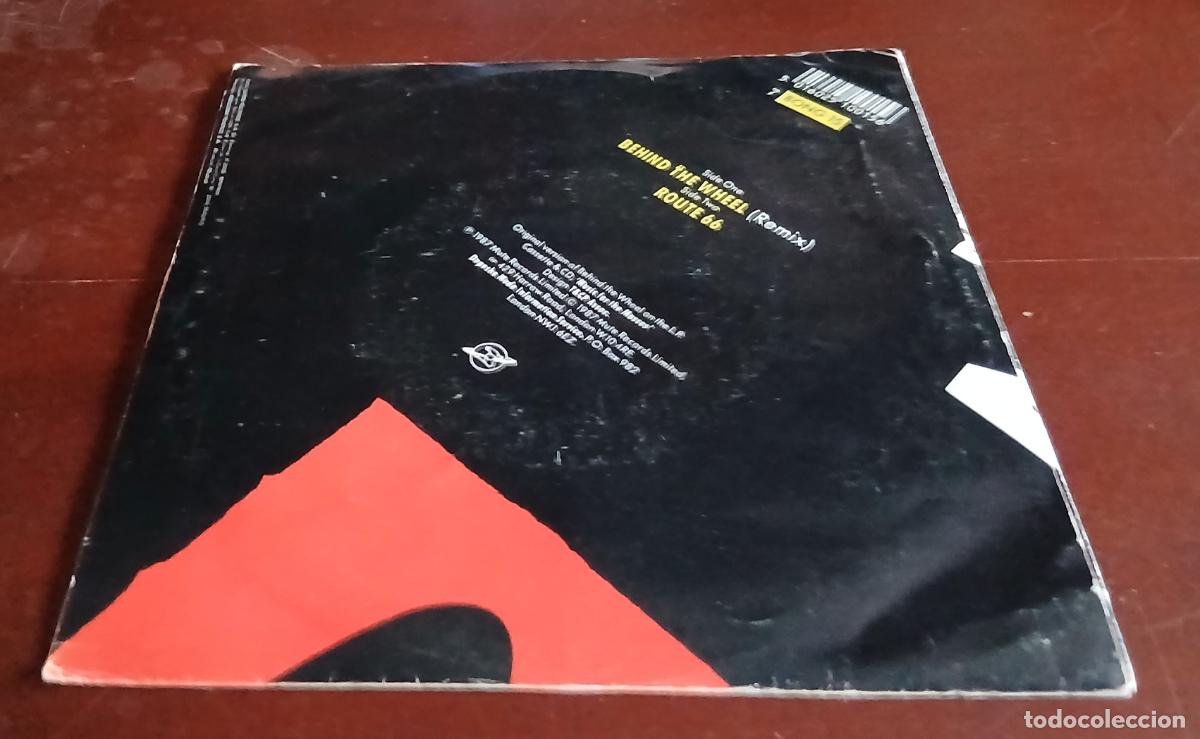 Discos de vinilo: DEPECHE MODE - BEHIND THE WHEEL (REMIX) - SINGLE - 1987 - Foto 2