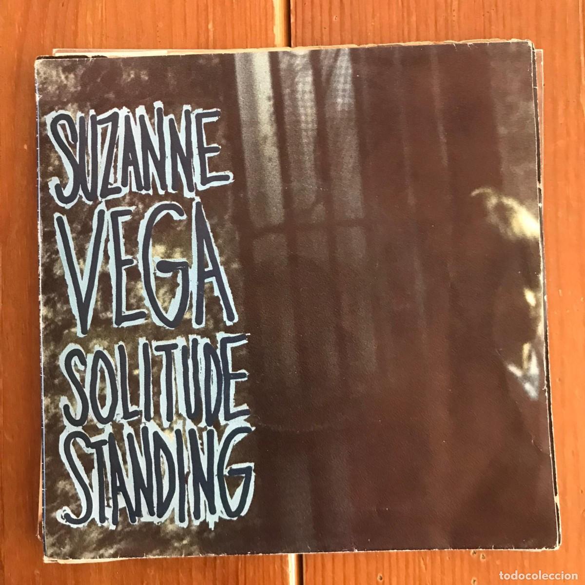 Discos de vinilo: SUZANNE VEGA - SOLITUDE STANDING - SINGLE A&M 1987 - Foto 1