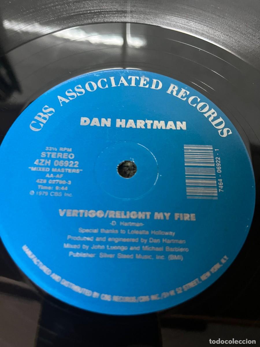 Discos de vinilo: Dan Hartman Instant Replay / Vertigo/Relight My Fire - Foto 3