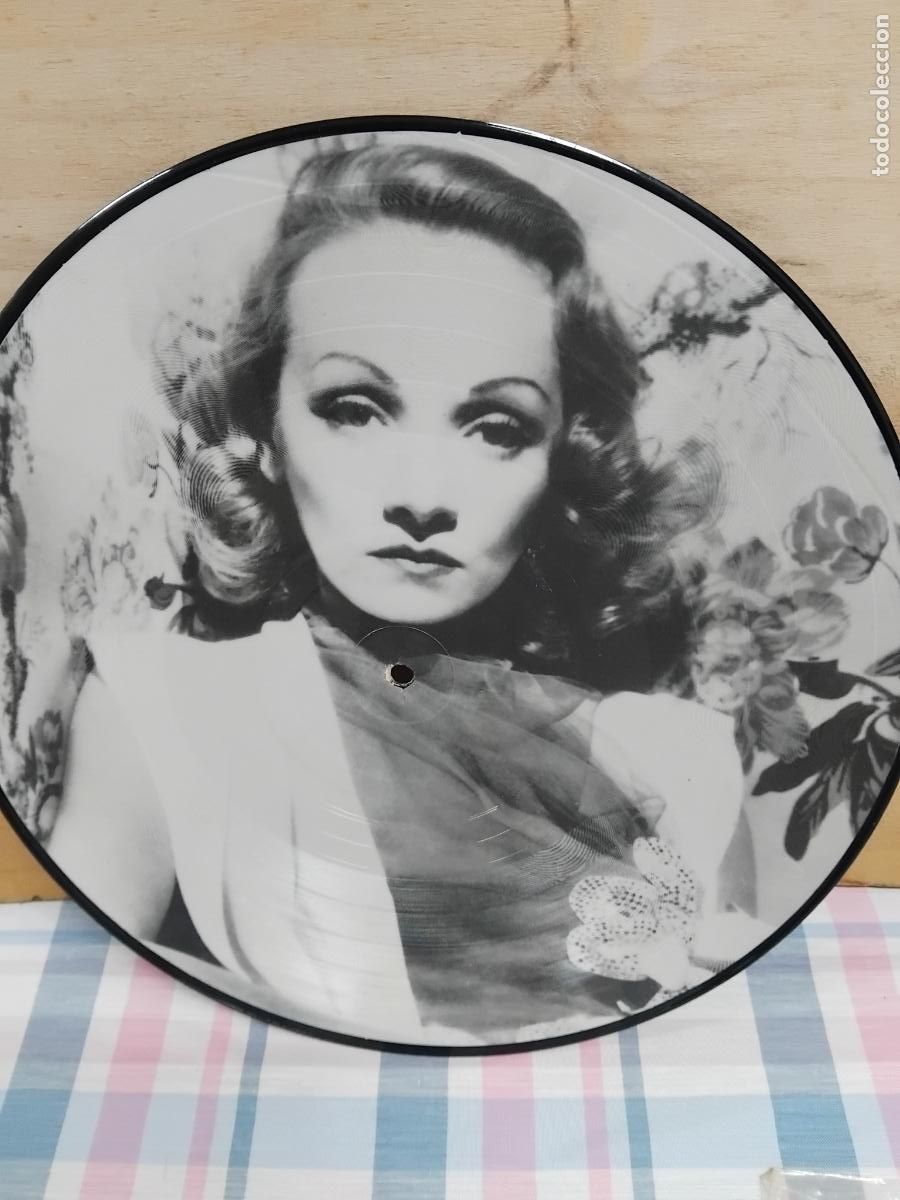 Discos de vinilo: MARLENE DIETRICH. LILI MARLENE. PICTURE DISC 1986. - Foto 2