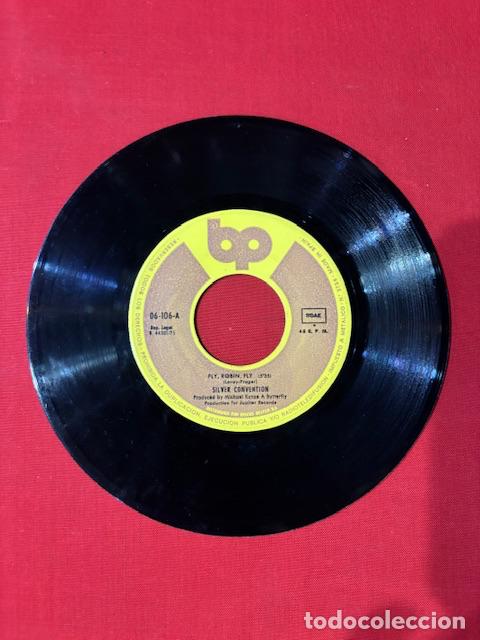Discos de vinilo: SILVER CONVENTION - FLY, ROBIN, FLY - SINGLE - Foto 2
