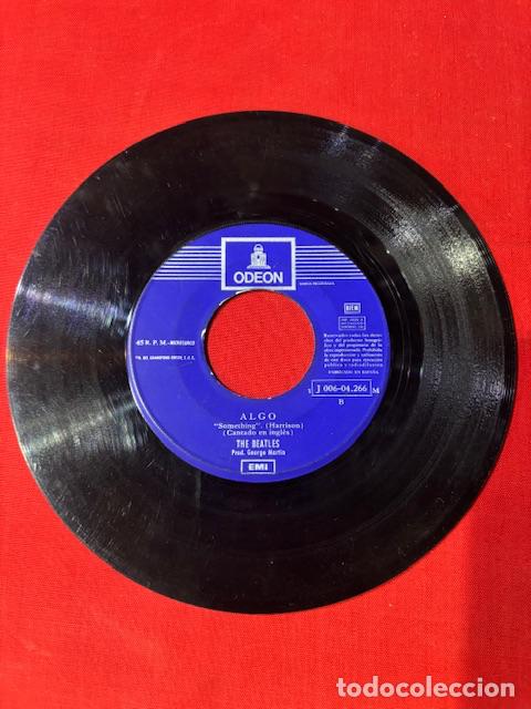 Discos de vinilo: THE BEATLES - COME TOGETHER - SOMETHING - SINGLE - Foto 2