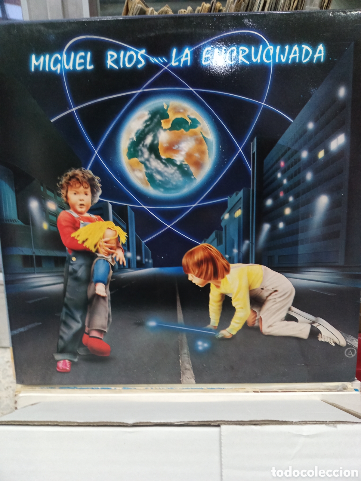 Discos de vinilo: LP MIGUEL RIOS LA ENCRUCIJADA 1984 INSERT - Foto 1
