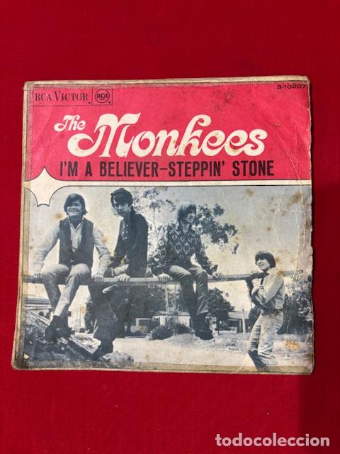 Discos de vinilo: THE MONKEES - IM A BELIEVER - SINGLE - Foto 3