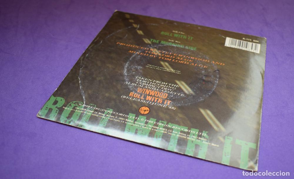 Discos de vinilo: Steve Winwood &ndash; Roll With It - SINGLE 1988 - Foto 3
