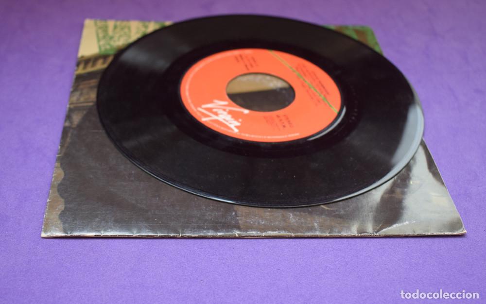 Discos de vinilo: Steve Winwood &ndash; Roll With It - SINGLE 1988 - Foto 4
