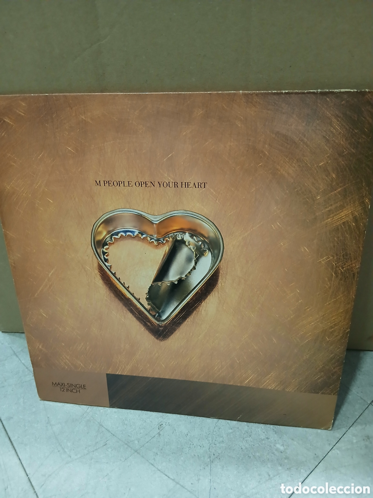 Discos de vinilo: LP. M People. Open your heart. - Foto 1