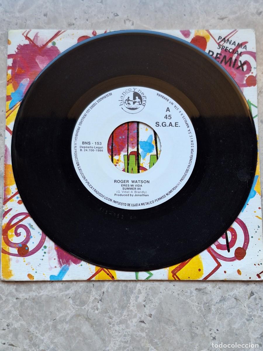 Discos de vinilo: Roger Watson &lrm;&ndash; Eres Mi Vida 7 single Blanco Y Negro &lrm;&ndash; BNS-153 - Foto 3