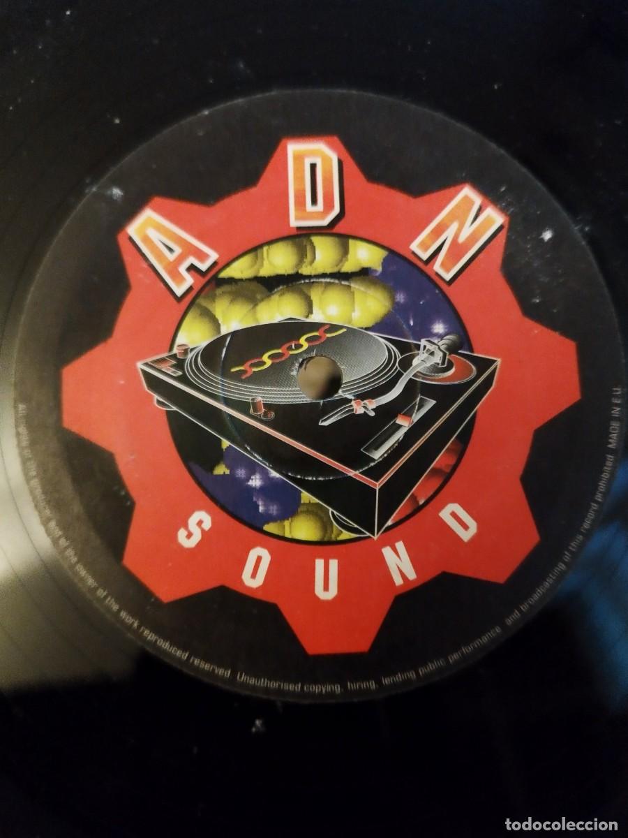 Discos de vinilo: DJ Marti &rdquo;El Nen&rdquo; &ndash; Vienna. Vinilo Maxi single. - Foto 2
