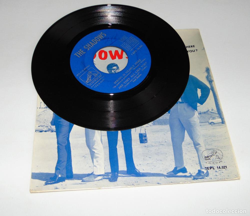 Discos de vinilo: The Shadows - GERONIMO + 3 - EP 1964 - Foto 3