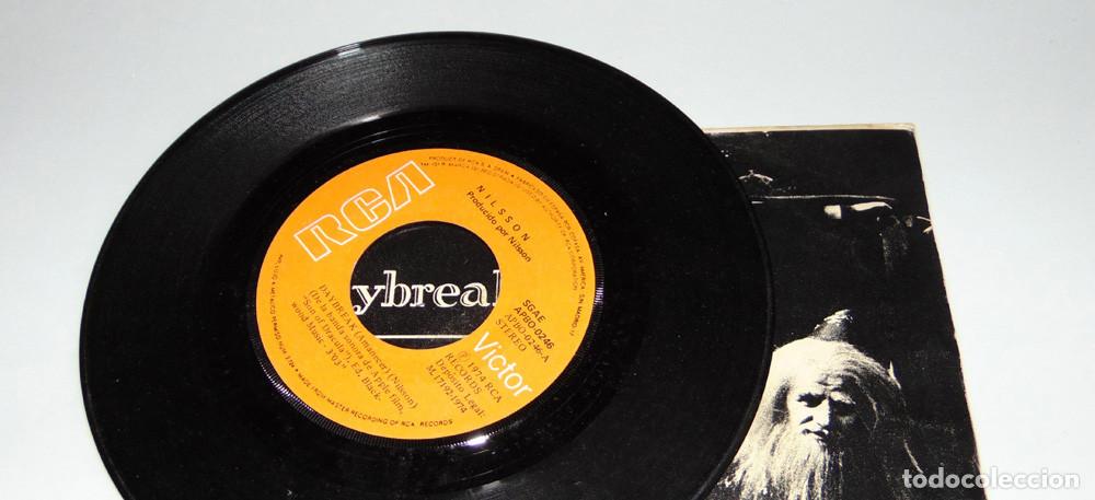 Discos de vinilo: Harry Nilsson &ndash; Daybreak SINGLE 1974 - Foto 5