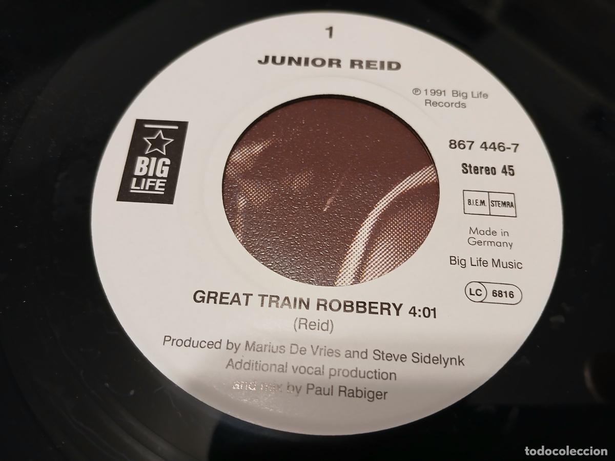 Discos de vinilo: Junior Reid &ndash; Great Train Robbery- (1991) single 7&rdquo; - Foto 3