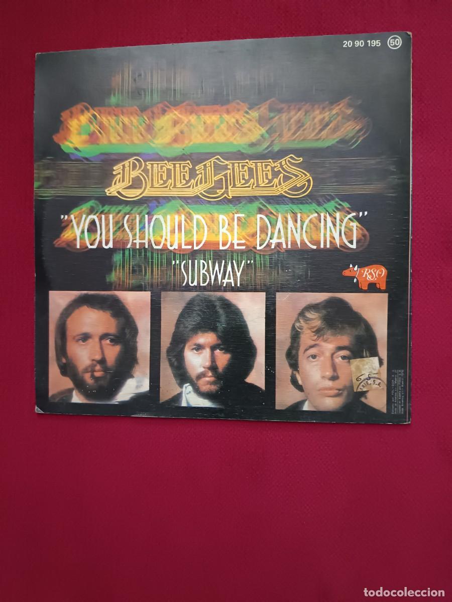 Discos de vinilo: BEE GEES YOU SHOULD BE DANCING SINGLE 1976 - Foto 2