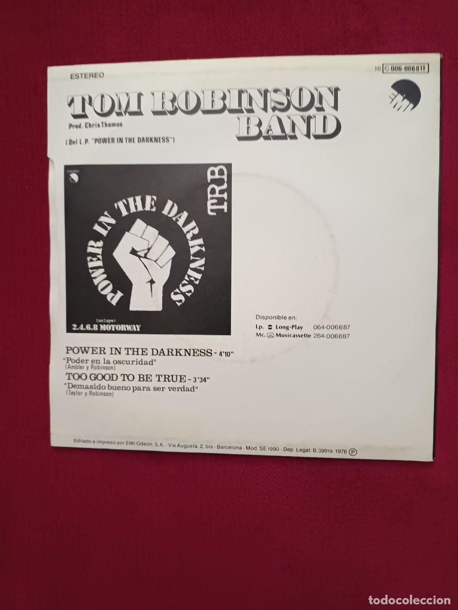 Discos de vinilo: TOM ROBINSON BAND PODER EN LA OSCURIDAD SINGLE 1978 - Foto 2