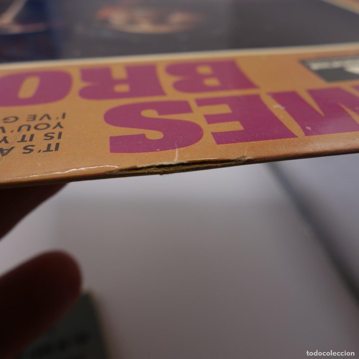 Discos de vinilo: JAMES BROWN - ITS A MANS MANS MANS WORLD - Foto 3