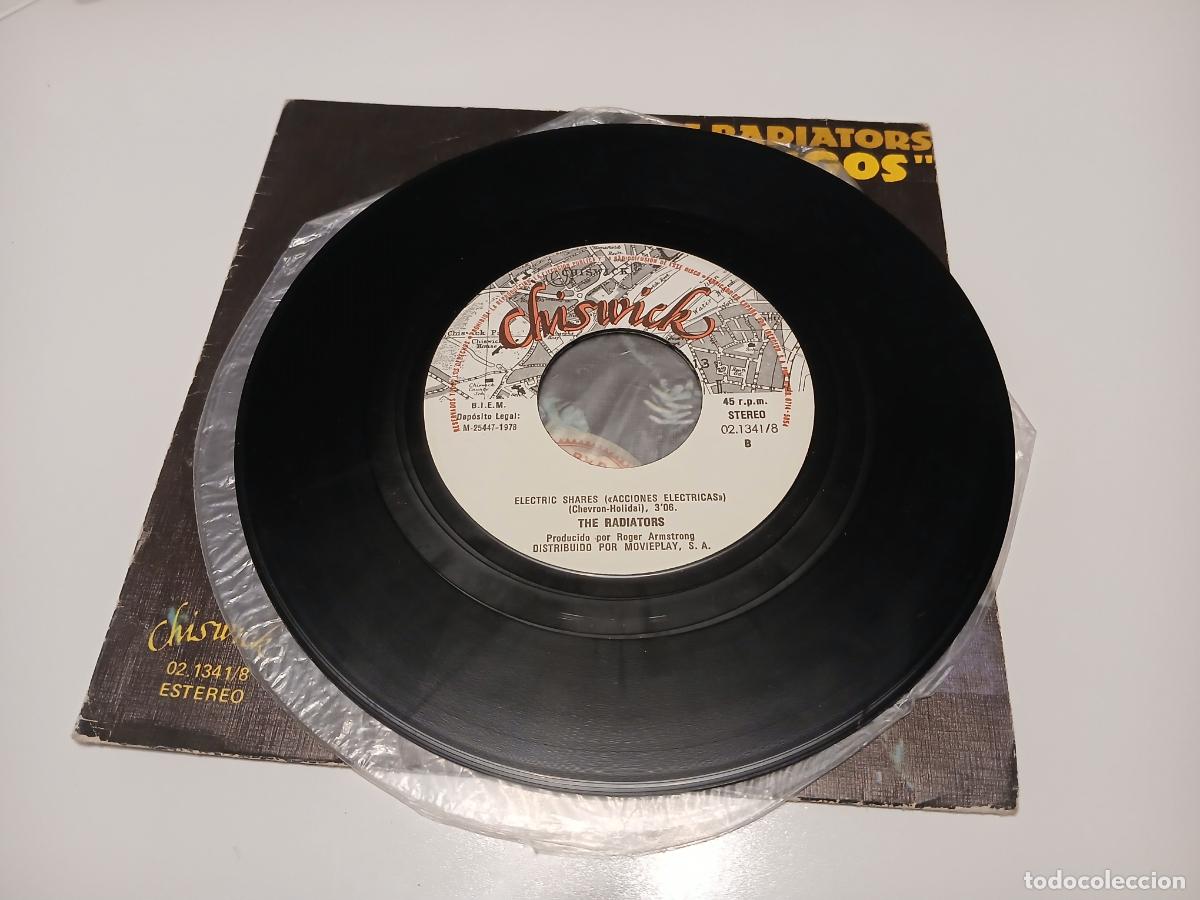 Discos de vinilo: The Radiators -Enemigos- (1978) single 7&rdquo; - Foto 4