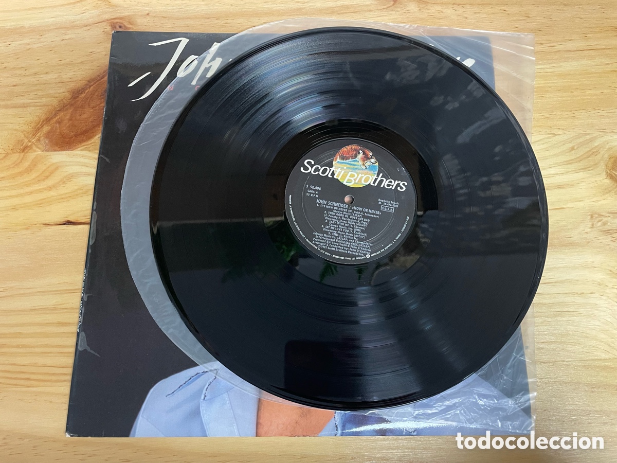 Discos de vinilo: Disco de vinilo. John Schneider. Scotti Brothers 1982 - Foto 2