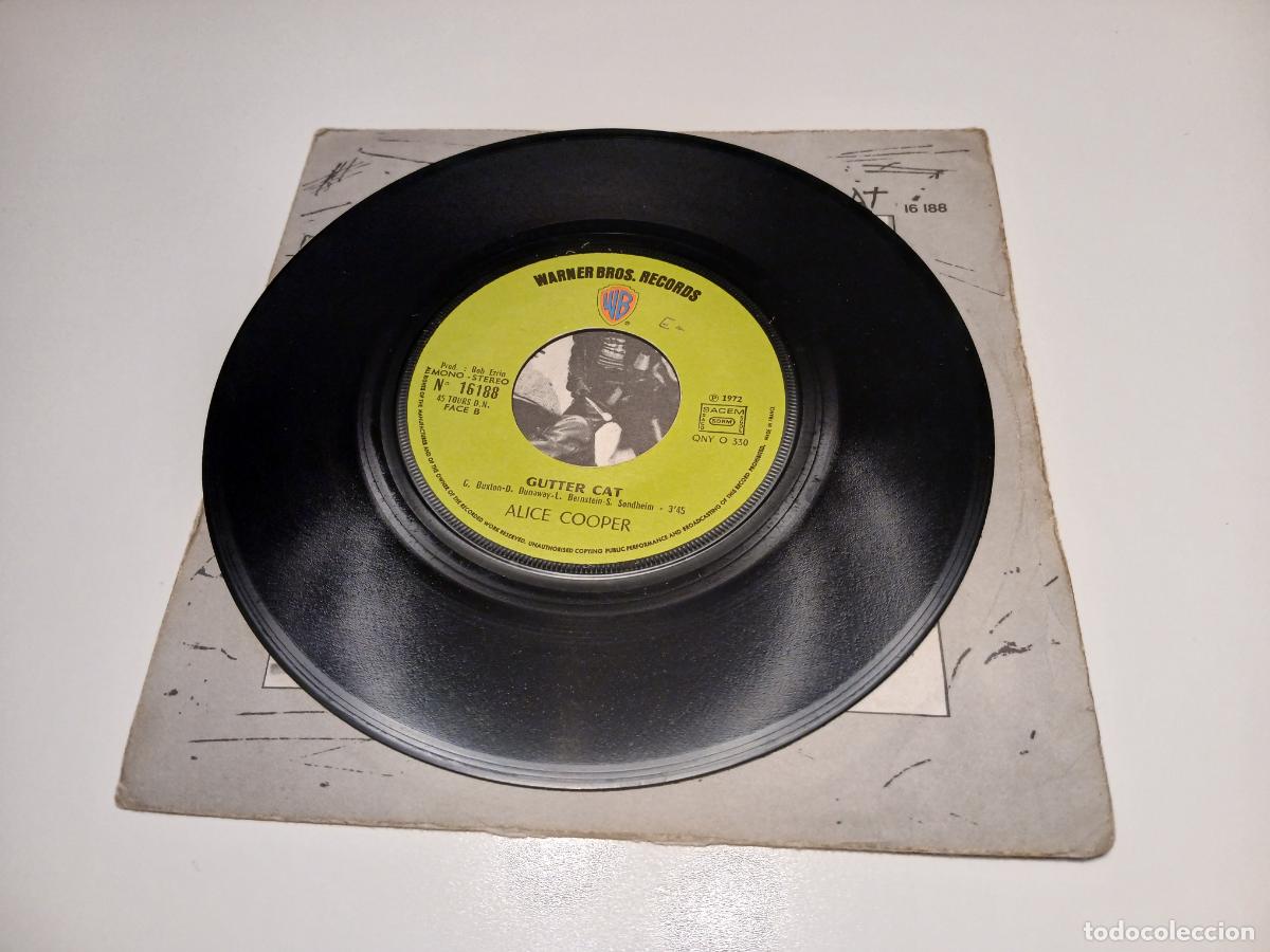 Discos de vinilo: Alice Cooper &lrm;&ndash; Schools Out / Gutter Cat- (1972) single 7&rdquo; - Foto 4