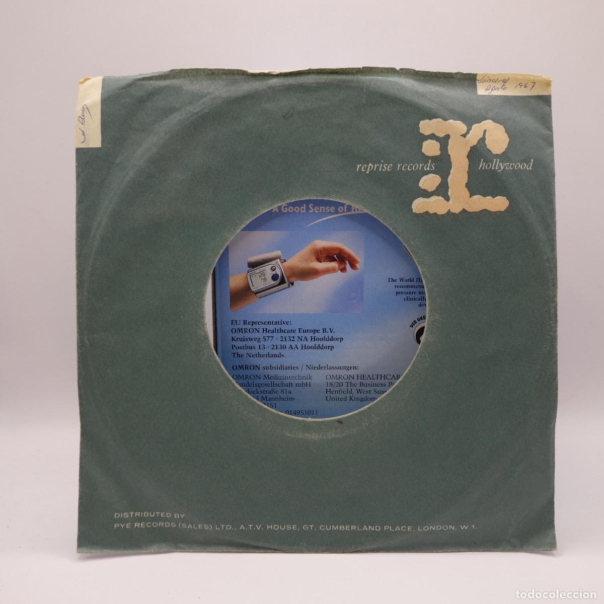 Discos de vinilo: NANCY SINATRA AND FRANK SINATRA - SOMETHIN STUPID - Foto 2