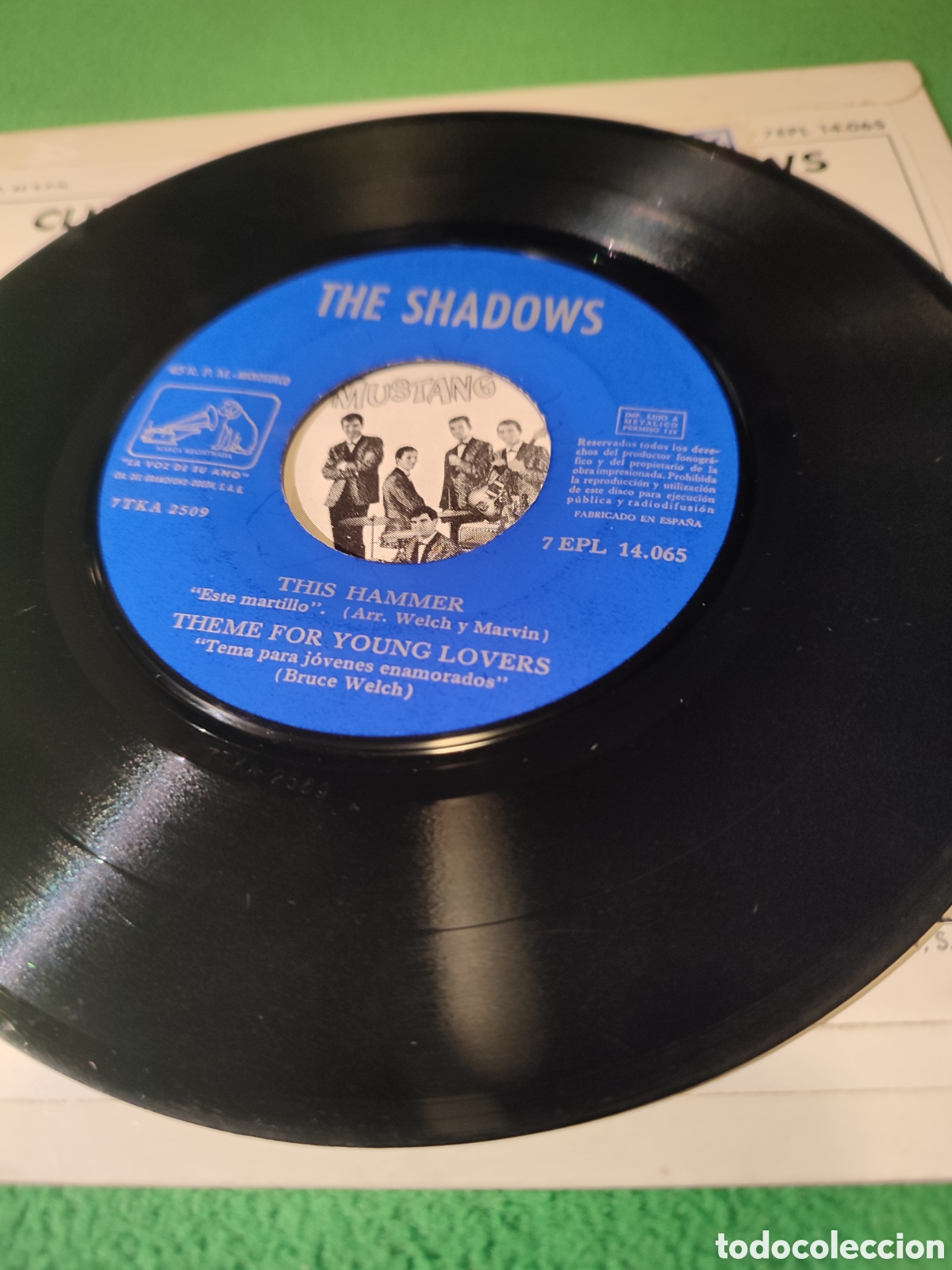 Discos de vinilo: Cliff Richard & The Shadows - Theme for Young lovers + 3 - Foto 3