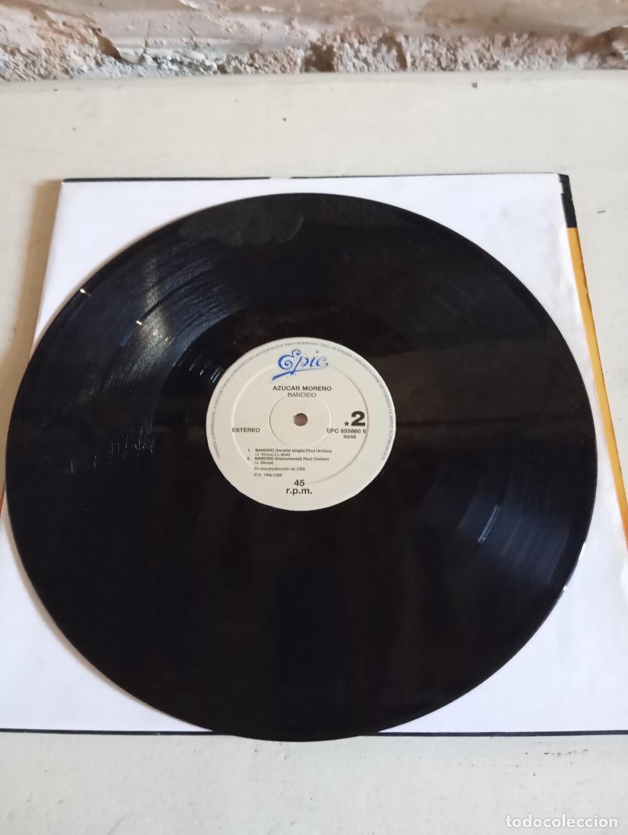 Discos de vinilo: AZ&Uacute;CAR MORENO - BANDIDO - EPIC - 1990 - Foto 4