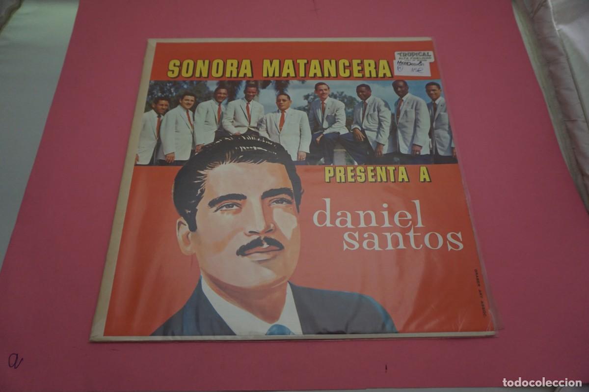 Discos de vinilo: LP - SONORA MATANCERA - PRESENTA A DANIEL SANTOS - DISCO COMO NUEVO - Foto 1