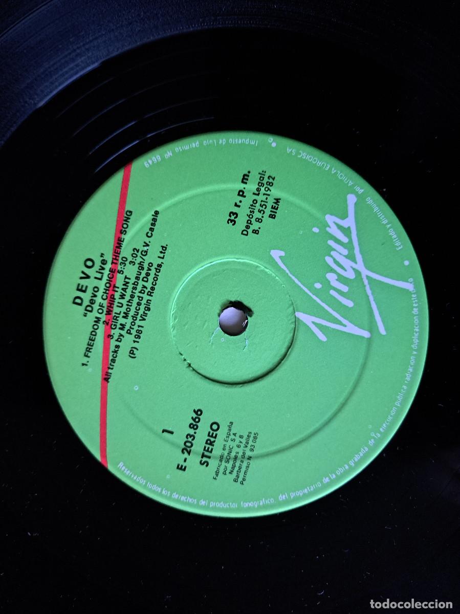 Discos de vinilo: LP Devo &lrm;&ndash; Dev-O Live 1982 SPAIN NO COVER/NM - Foto 3