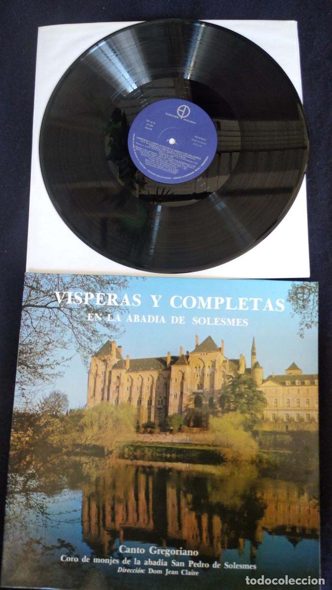 Discos de vinilo: Vinilo de Canto Gregoriano - V&iacute;speras y completas. - Foto 2